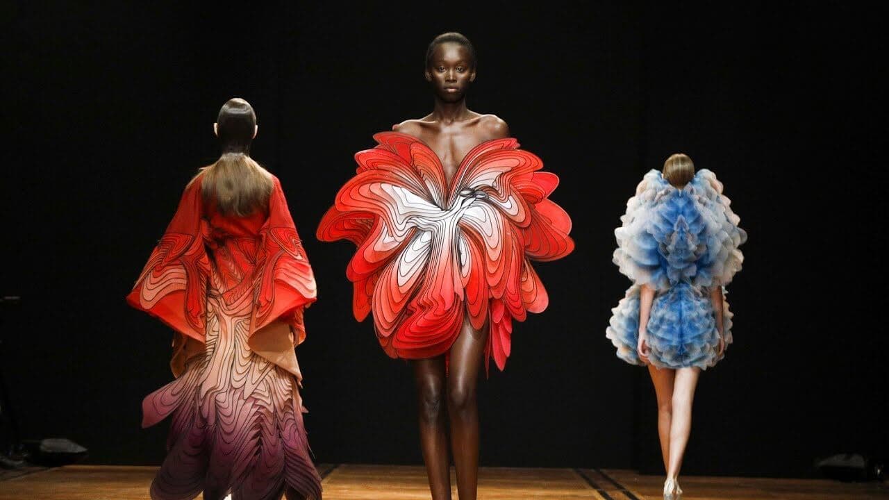 Iris van Herpen ～ Shift Souls