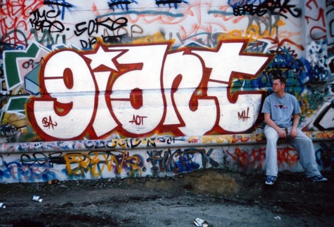 Mike Giant