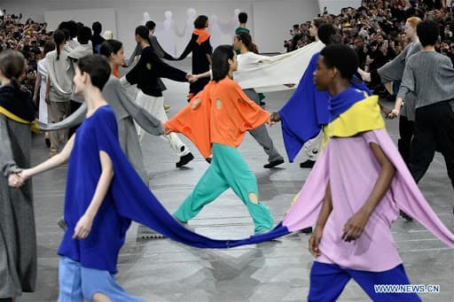 Issey Miyake Women FW 20-21
