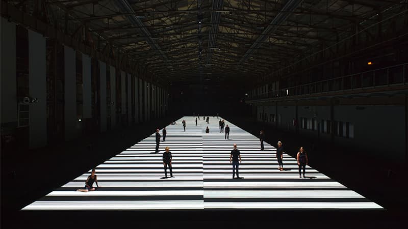 Ryoji Ikeda : test pattern [100m version], 2013