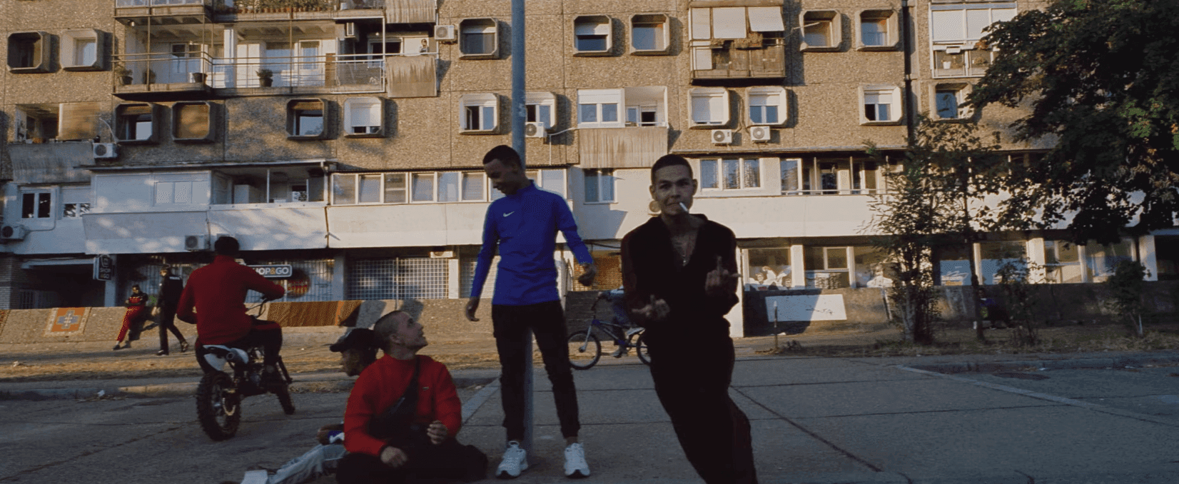Mura Masa - Deal Wiv It with slowthai ft. slowthai