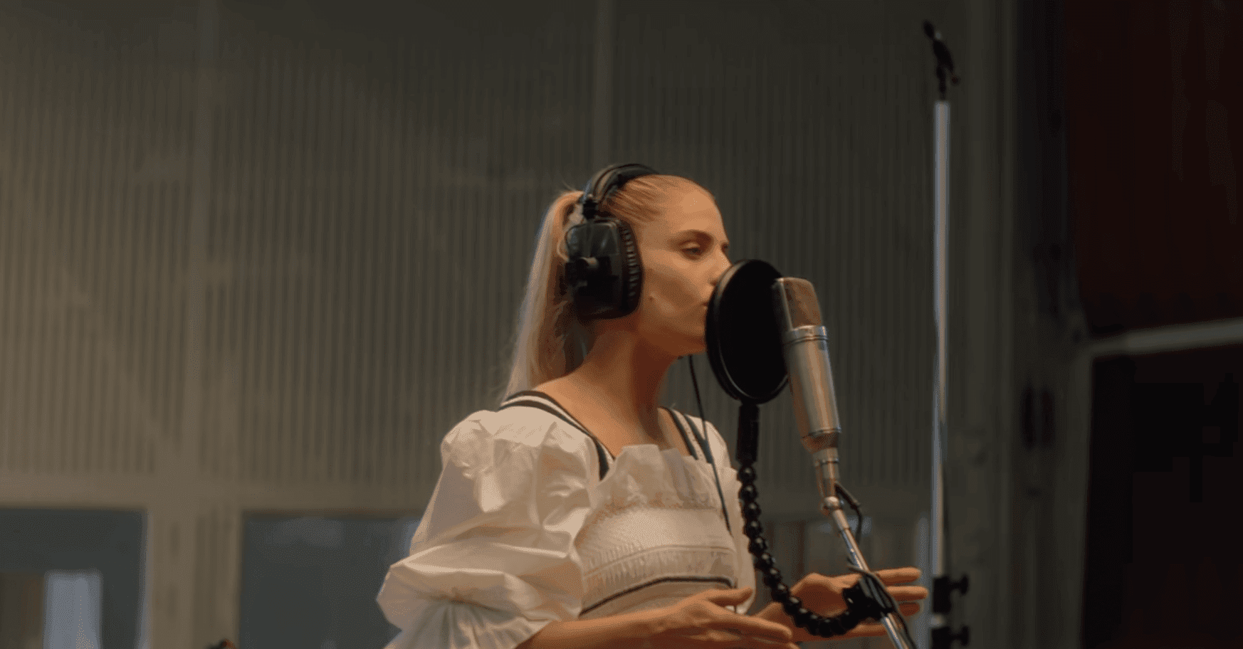 London Grammar - Lord It's A Feeling Orchestral