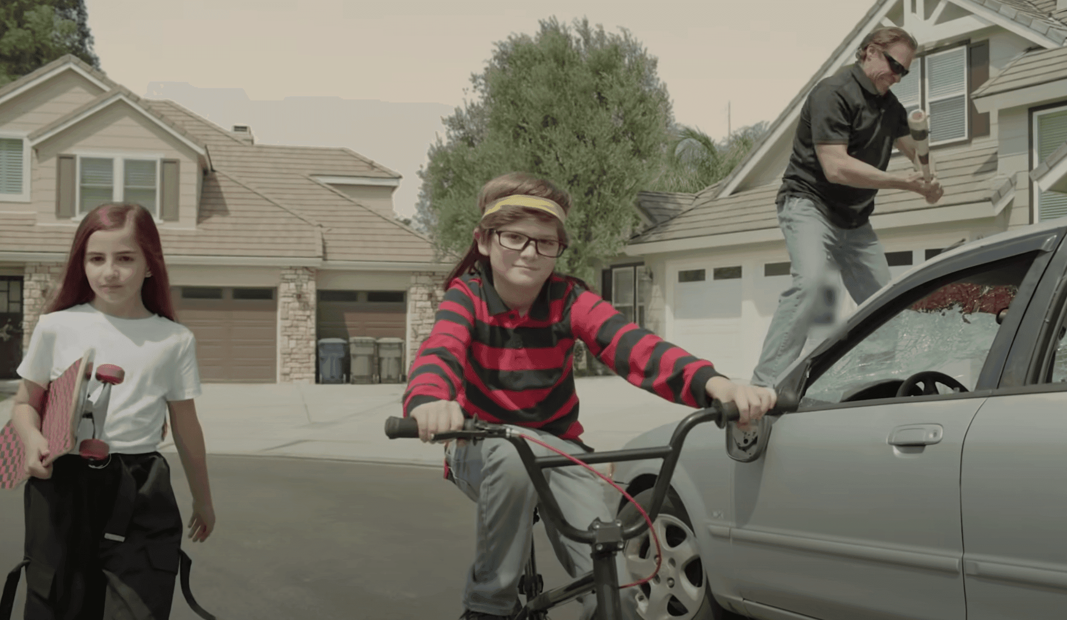 The Knocks - Sound The Alarm (feat. Rivers Cuomo of Weezer & Royal & The Serpent)