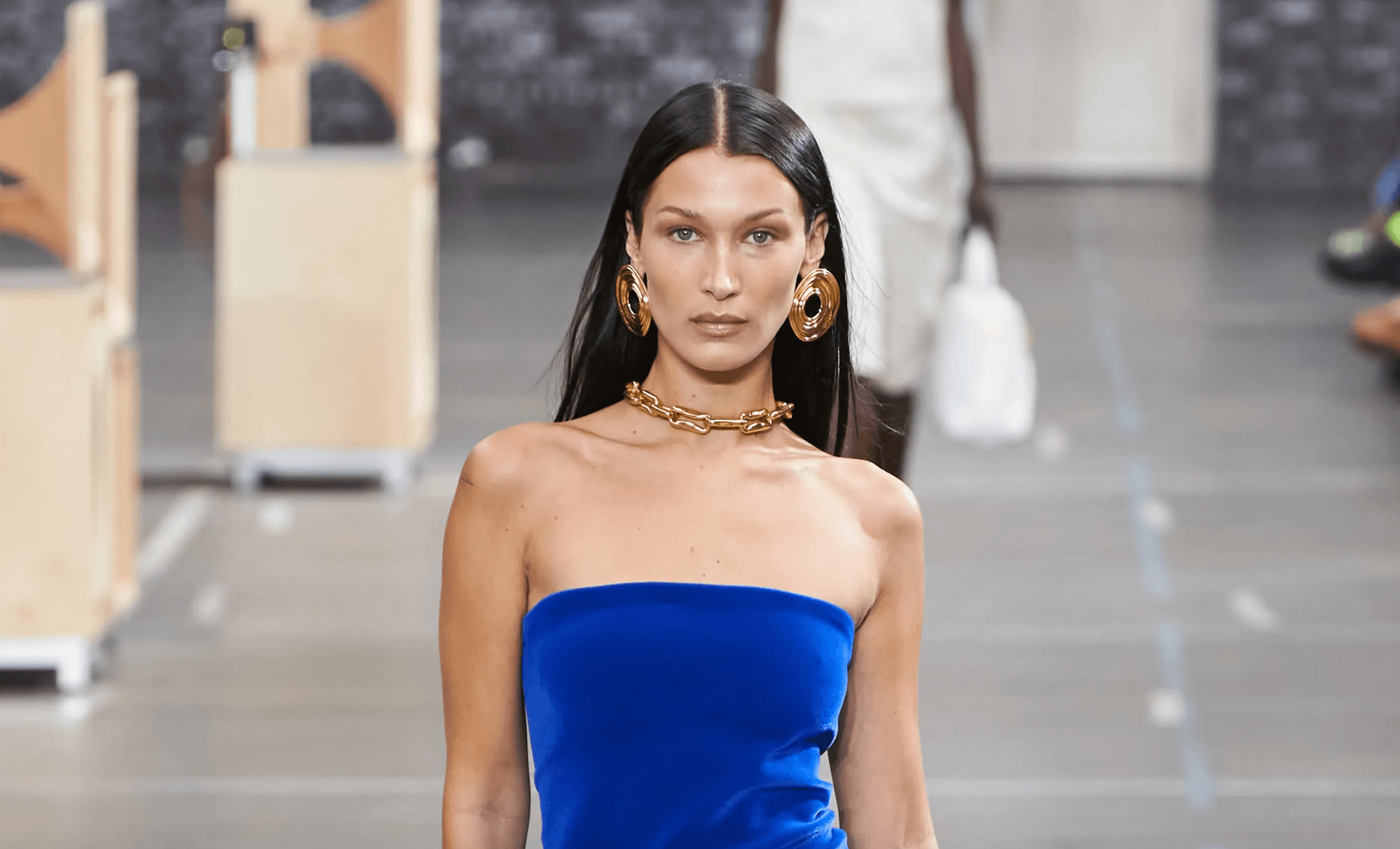 Off-White c/o Virgil Abloh™ Fall Winter 2021 collection show titled "Laboratory of Fun"