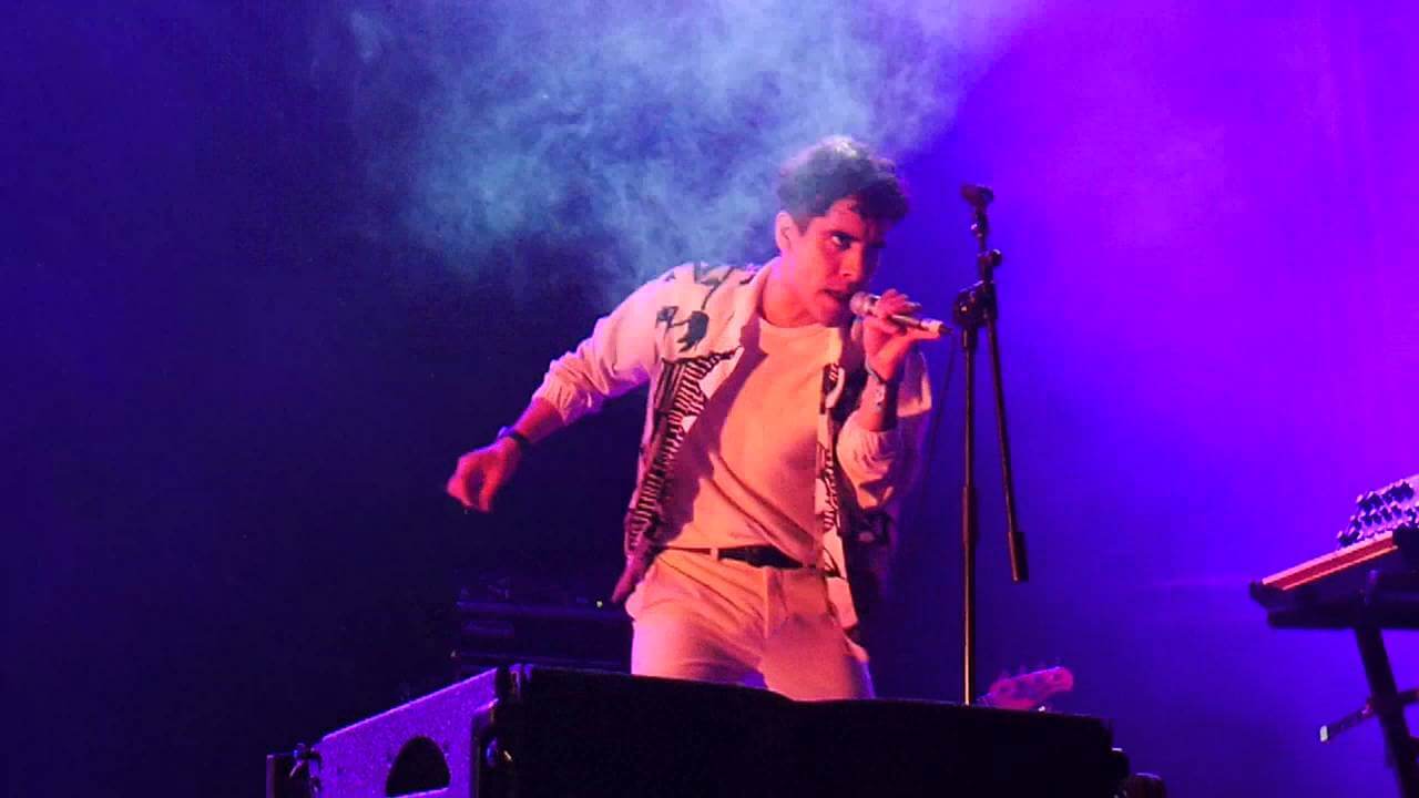 Neon Indian - Slumlord Rising