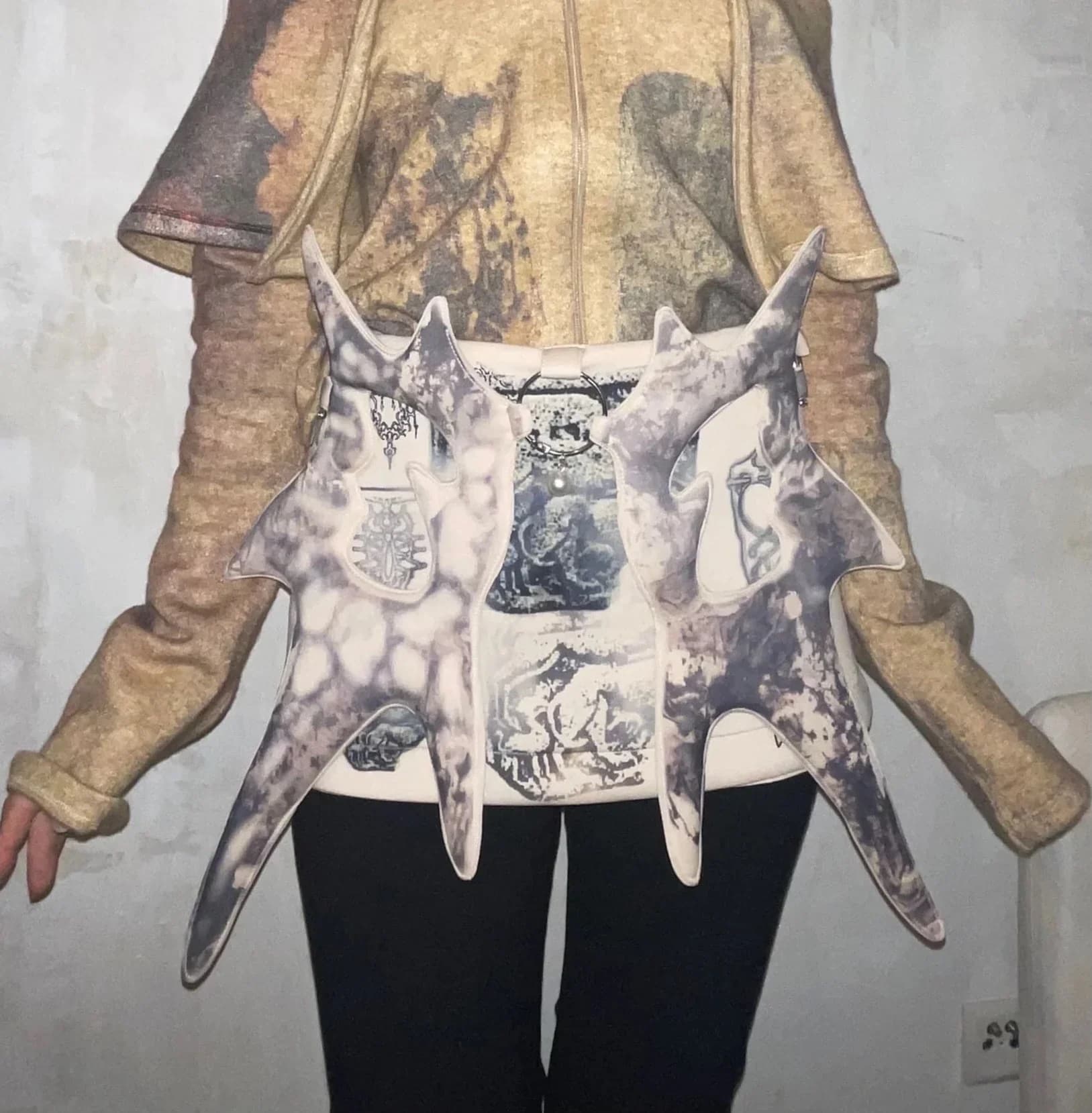 MAFF Shop: Snake Divine