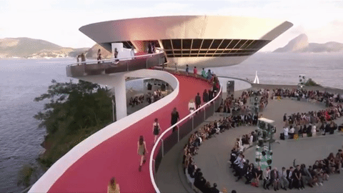 Louis Vuitton Cruise 2017