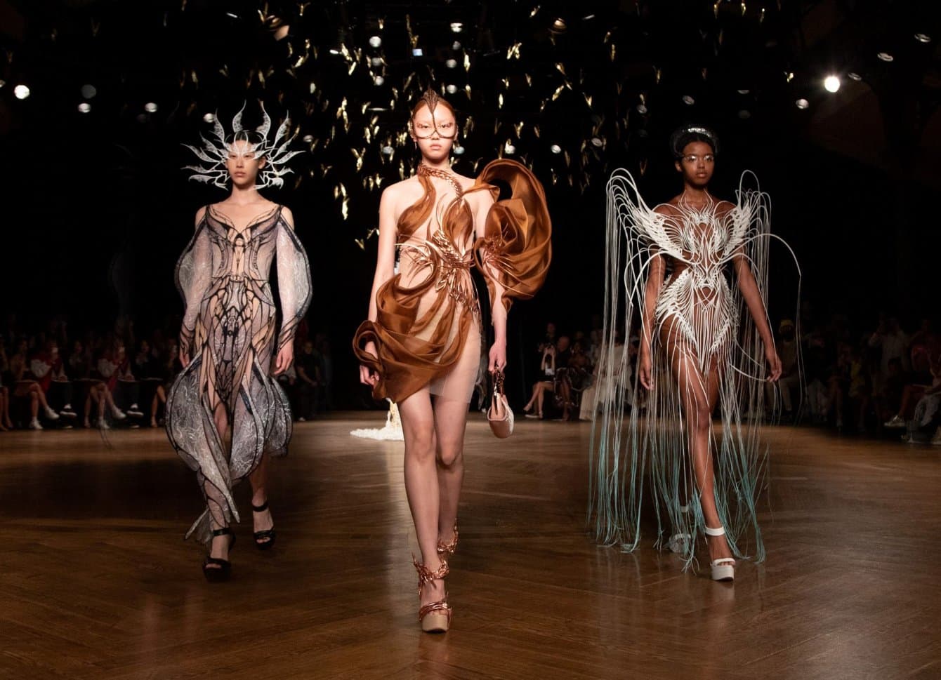 Iris van Herpen ~ Meta Morphism
