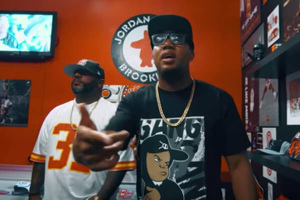 Apollo Brown & Skyzoo - Jordans & A Gold Chain