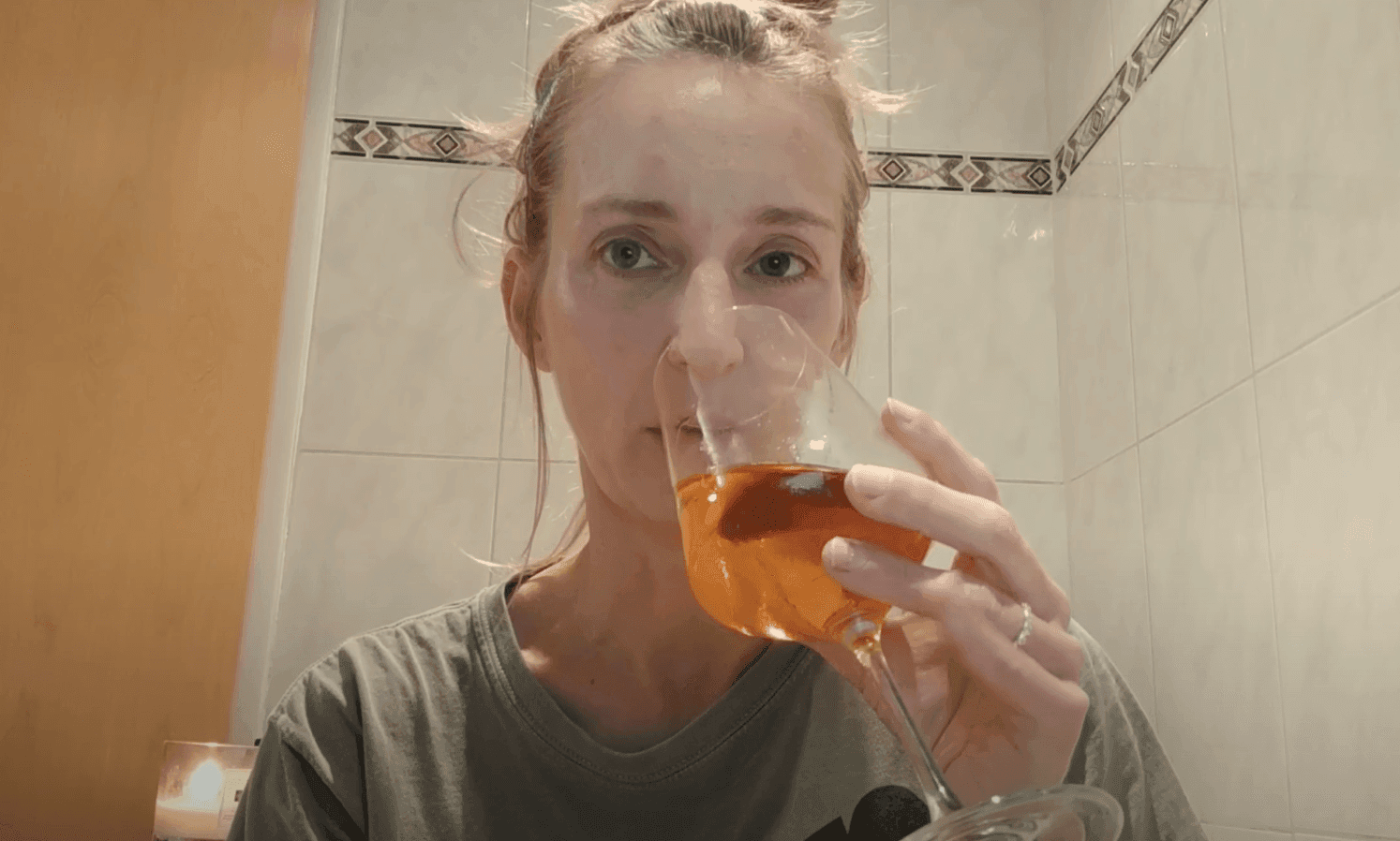how to use bittorrent without a boyfriend and apply fake lashes