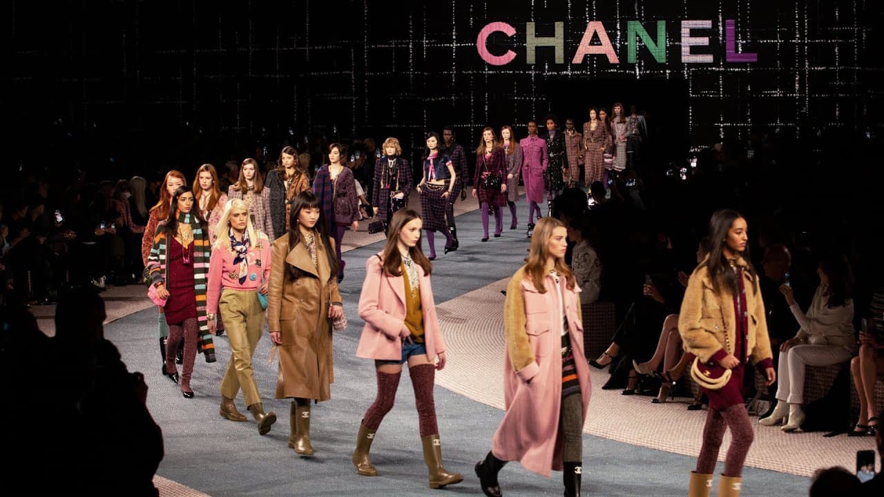CHANEL Fall-Winter 2022/23 Ready-to-Wear Show 