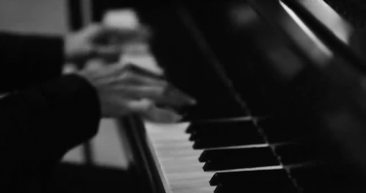 James Blake - Friends That Break Your Heart (Official Piano Version)