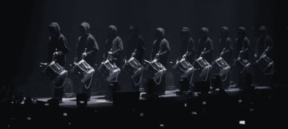 Woodkid - Volcano (Live)