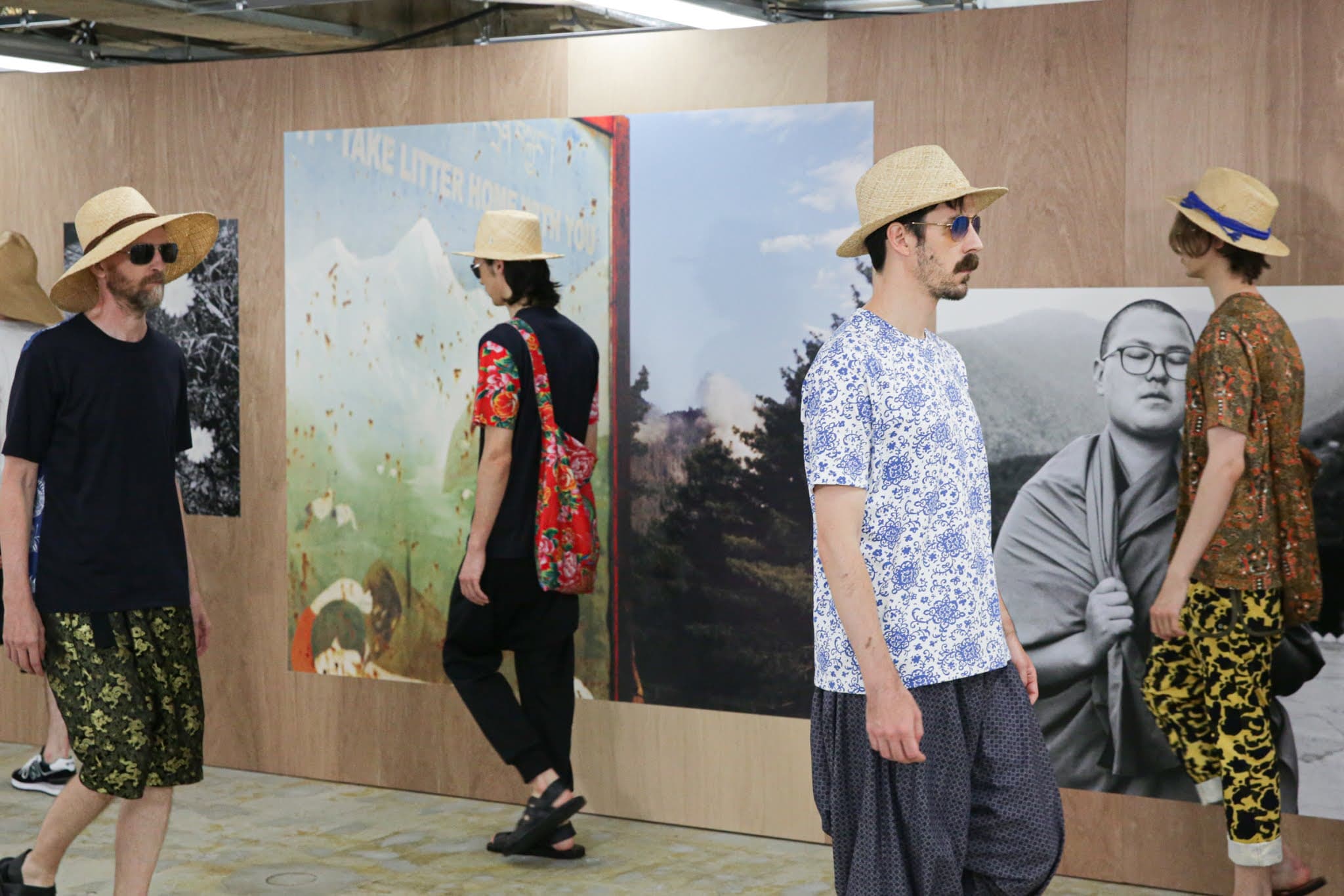 JUNYA WATANABE MAN SPRING/SUMMER 2022 MINI-SHOW