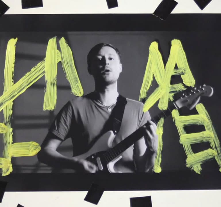 Django Django - Default