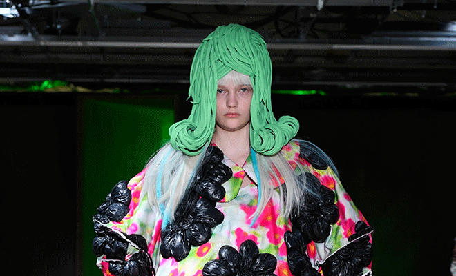COMME DES GARÇONS SPRING/SUMMER 2022 MINI-SHOW