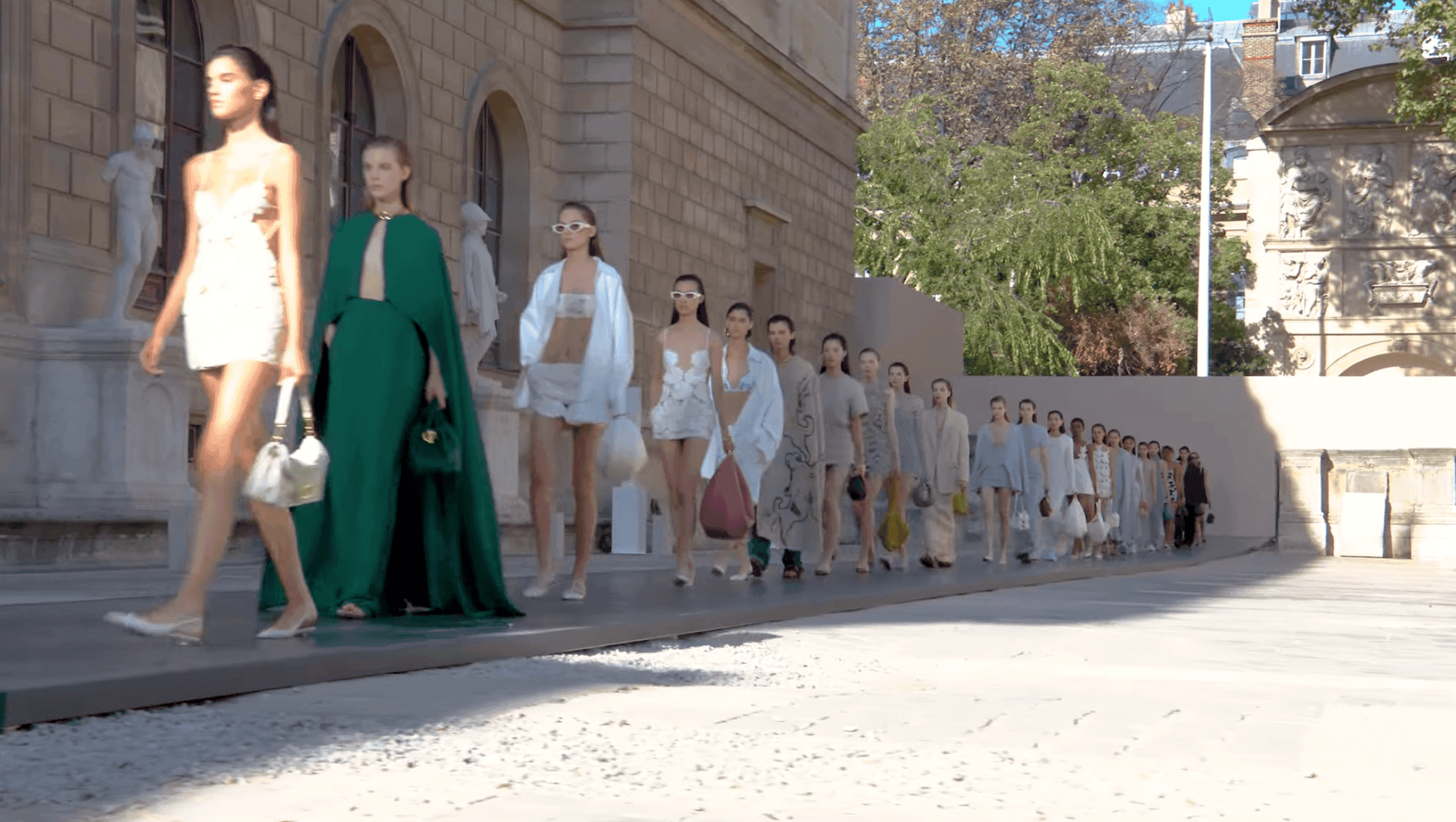 Valentino L’École | The Show