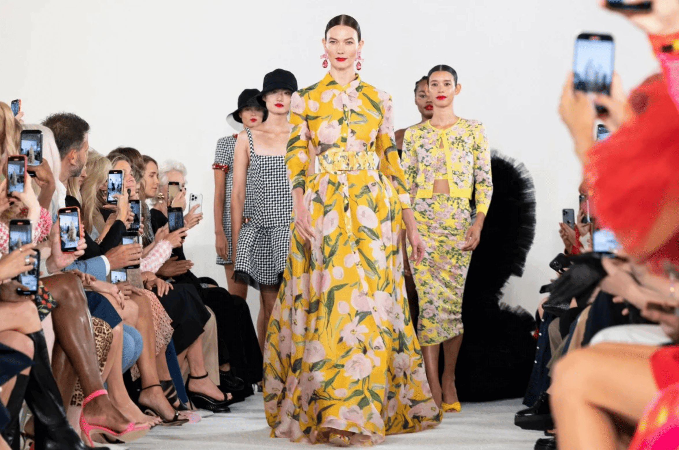 Carolina Herrera Spring 2023